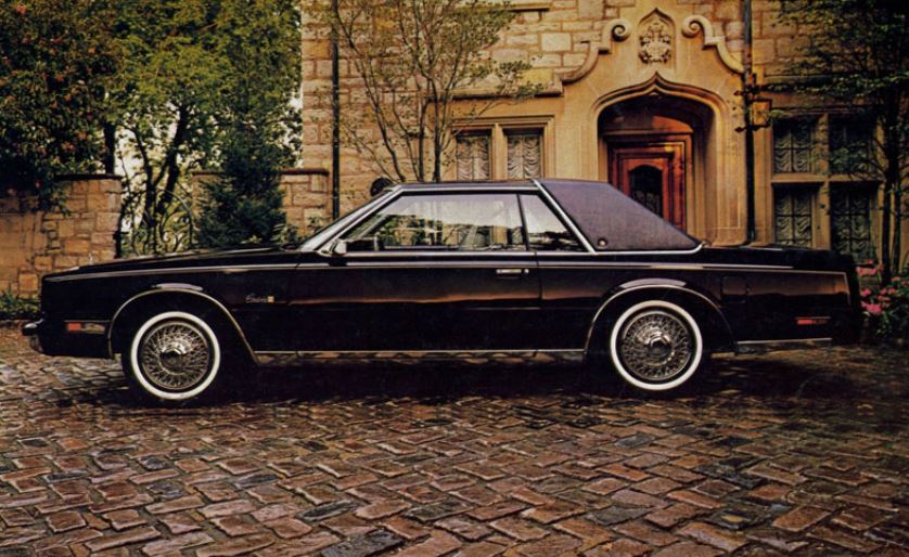 Automobile Chrysler Cordoba 1981